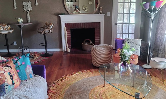 Brunswick House | Beach GO BO-HO