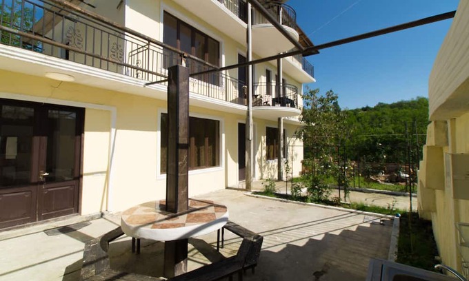 Tsqaltubo House | Bagrat Guest House