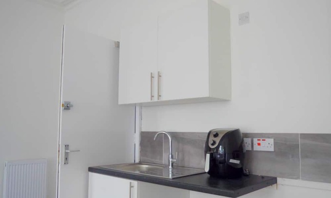 Leamington Spa Apartment | Worchester Radford Road