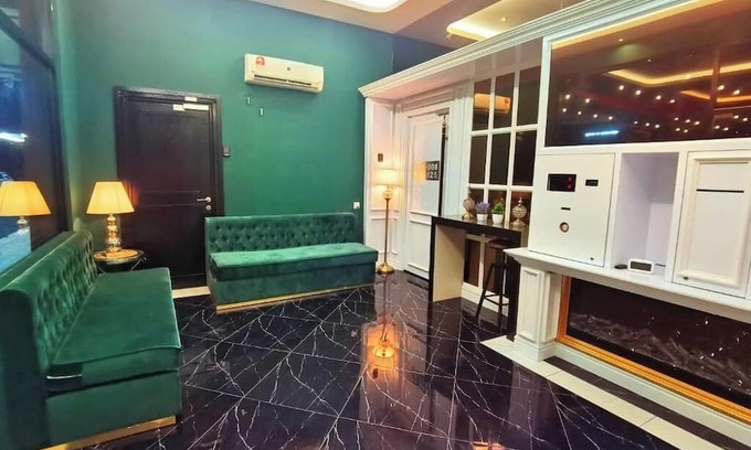 Pusing Hotel | 1 Day Car Hotel Batu Gajah