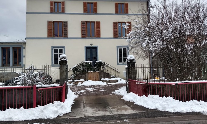 Granges-Aumontzey House | Domaine d'olea rosa