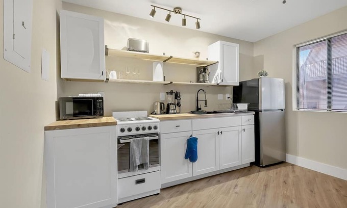 Huntsville Apartment | Huntsville Studio Modern Retreat Near Downtown