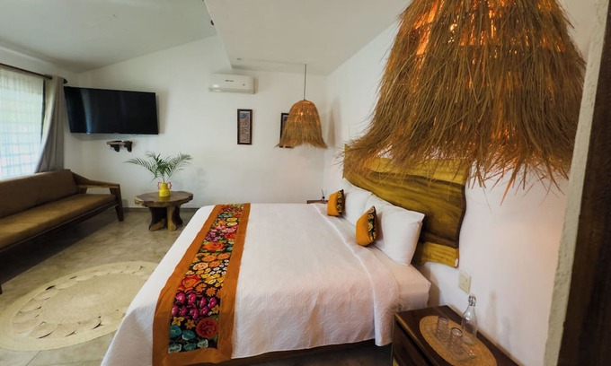 Boulevard Barra Vieja Hotel | Hotel Casa Xalitla