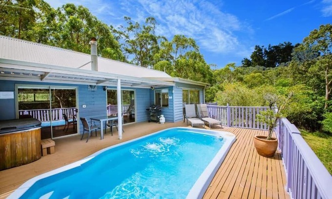 Vacy Cabin | Wanjii II Pool & Spa Getaway Vacy