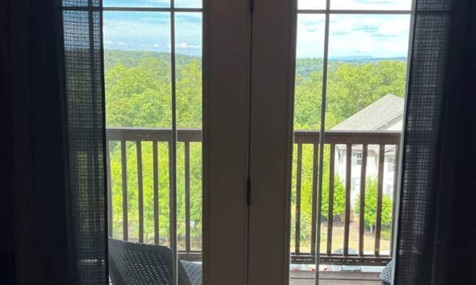 Keowee Apartment | Condo minutes from Clemson