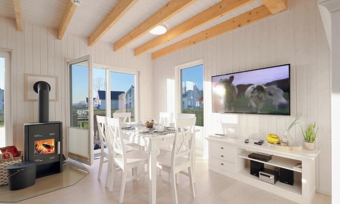 Olpenitz House | Fernweh - Terrasse, Kamin, Infrarot-Kabine, 2 Bäder Badewanne, Parkplatz