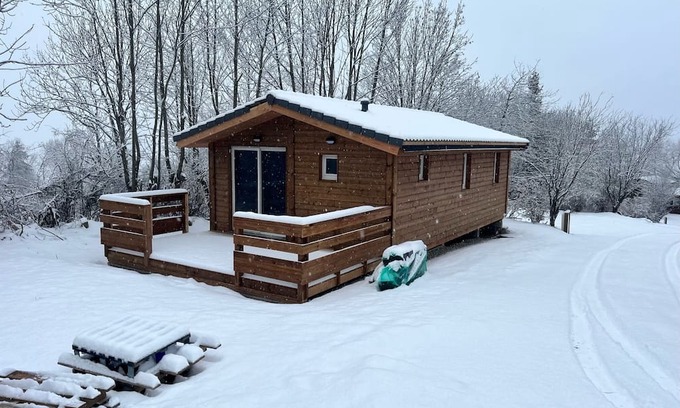Saint-Leger-les-Melezes Ski Chalet | Chalet with private garden in the heart of nature, just a few metres from the ski slopes