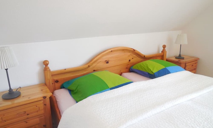 Laboe Apartment | Apartment 'Erlebnisurlaub Laboe' with Lake View, Private Garden and Wi-Fi