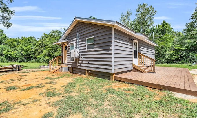Starkville House | Relaxing | Private | Family Friendly