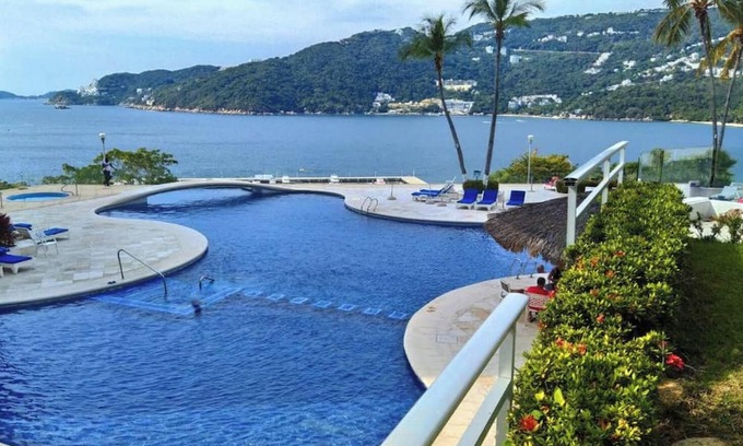 Puerto Marques Apartment | Departamento con Preciosa Vista al Mar en Acapulco Diamante