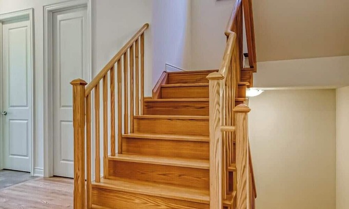 Richmond Hill House | 2 entire bedrooms with 2 private bathrooms