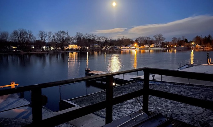 Fremont House | Ven A Mi Casa - Fremont, Wisconsin