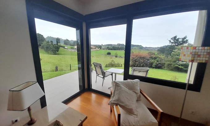 Ribadesella Ski Chalet | Casa Cima with stunning views of Ribadesella and surroundings.
