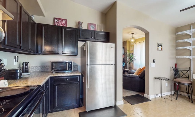 Thermal House | Dog-friendly desert gem with central A/C, WiFi, grill, and washer/dryer