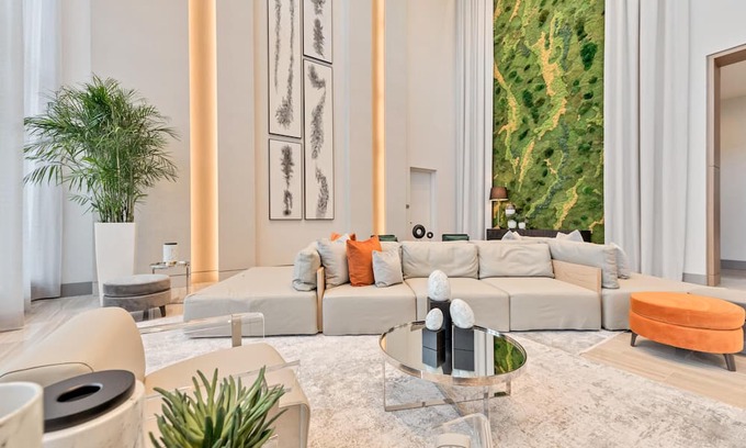 Doral Condo | 2B/2B Doral Oasis: Spacious Escape