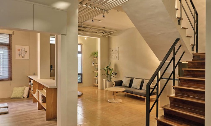 Luzhu District Bed & Breakfast | blue corner