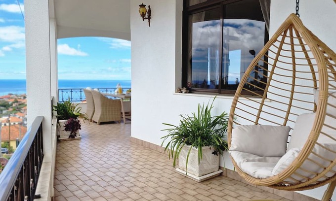 Ponta do Sol House | Villa Branca by LovelyStay