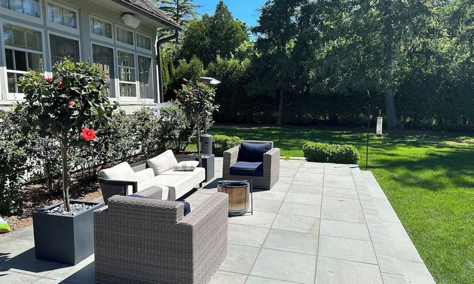 Fox Point House | Beautiful Home on Lake Michigan in Fox Point with Pool.