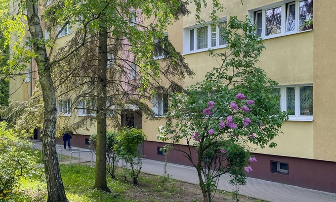 Grunwald Apartment | Bukowska Biurko & Smarttv by Renters