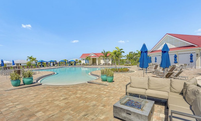 River Hall House | Alva Home w/ Private Pool - Golf Course On-Site!