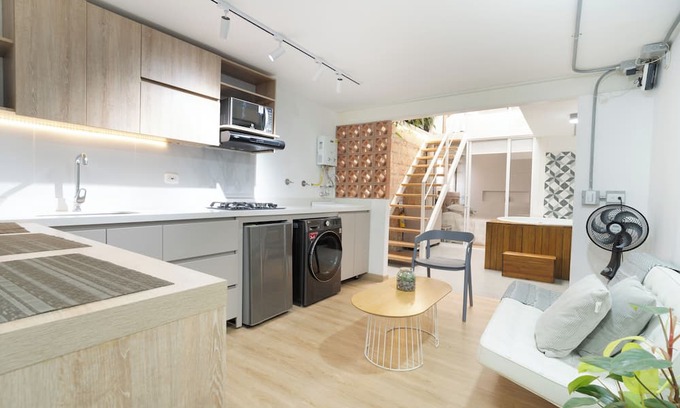 La Florida Apartment | Lleras Park Apartment