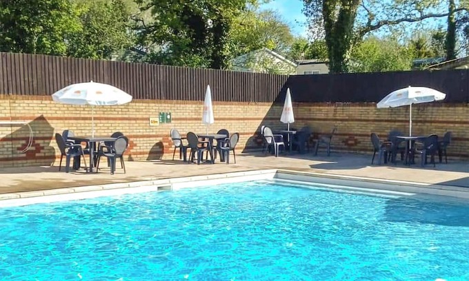 Lake Cottage | 2 bedroom accommodation in Sandown