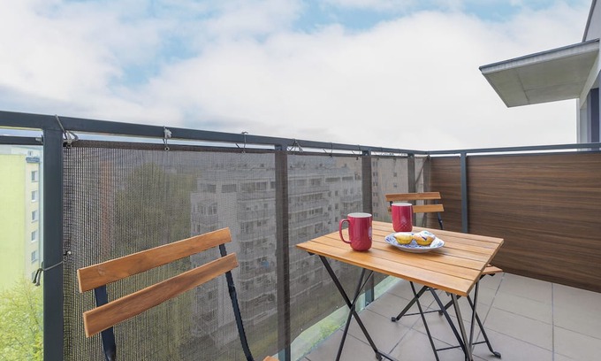 Bielany Apartment | Charming Studio for 2 Persons by Renters