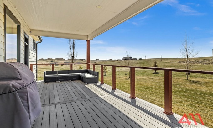 Gillette House | Luxury Retreat in Gillette: Your Wyoming Oasis Awaits!