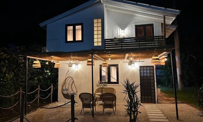 Joyuda Bed & Breakfast | Beach - Culinary Route - Garden & BBQ - Your rustic refuge by the sea atJoyuda.