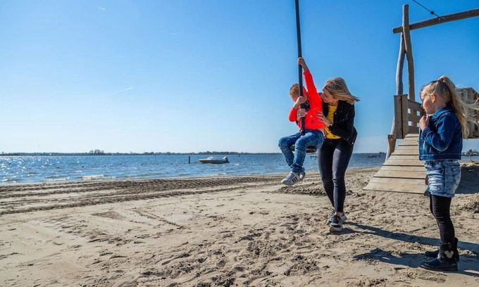 Biddinghuizen House | Domus 4 by Interhome