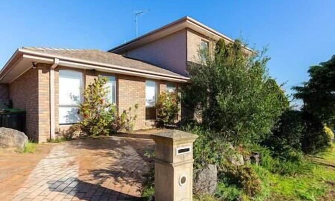 Frankston South House | MVC13 Oceanview 4B2B Two-story House with Big Balcony!