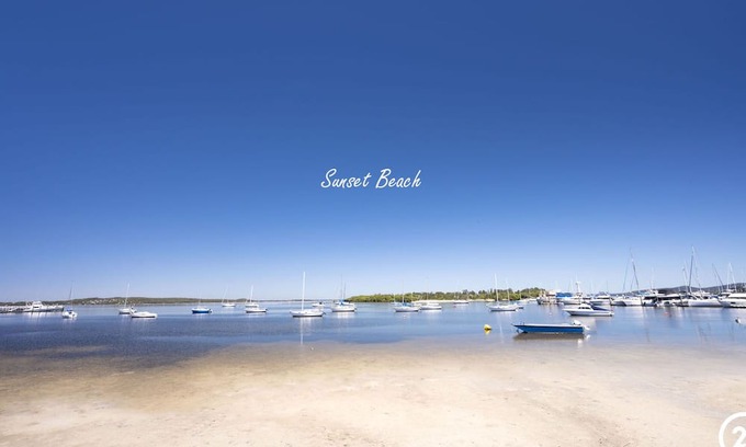 Soldiers Point Apartment | Tranquil Escape in Soldiers Point