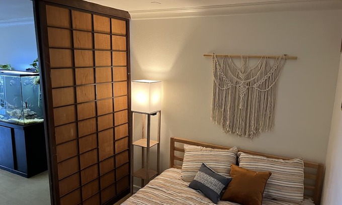Santa Ana Heights Condo | "Beachside Bliss: Your Newport Beach Retreat