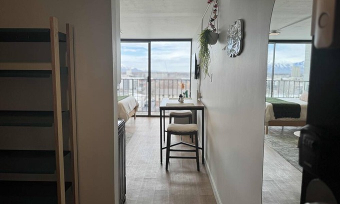 Downtown Salt Lake City Apartment | 10th Cozyapartment with WiFi and fitness room in wonderful Salt Lake City