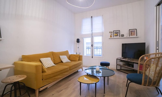 Republique–Point-du-Jour Apartment | Nice 53 m² near city center