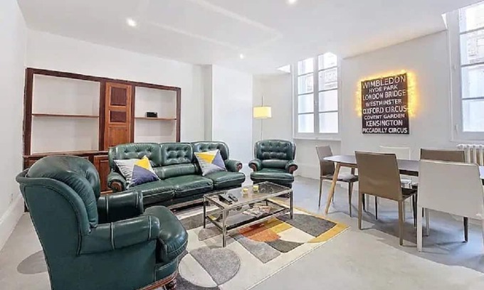 Moulins Apartment | LES PORTES DE PARIS