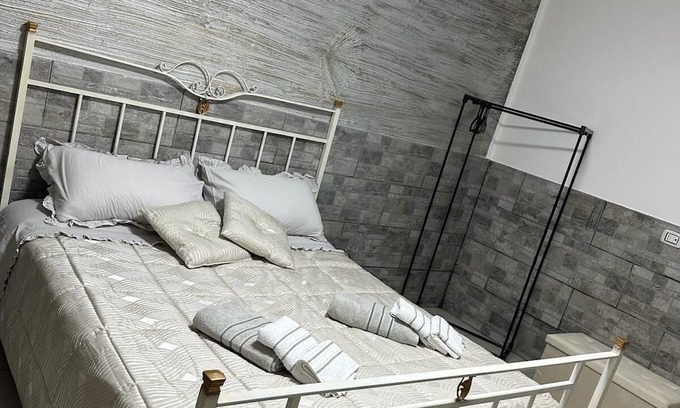 Borgo Vecchio House | The Cousins' House