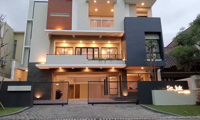Genitri House | Se.juk Premiere