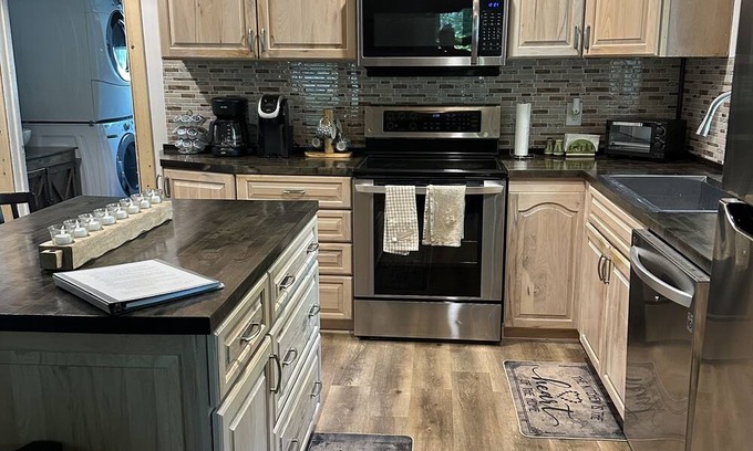 Delavan Cabin | Twigs Cabin- So much history! Located a few blocks from lake Loraine.