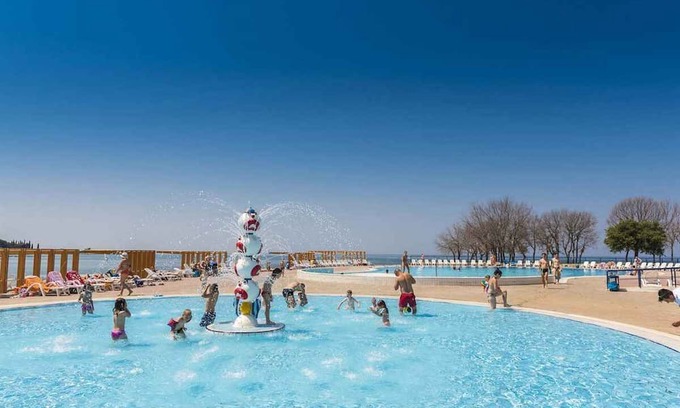 Katoro Apartment | Holiday apartment With WiFi and terrace