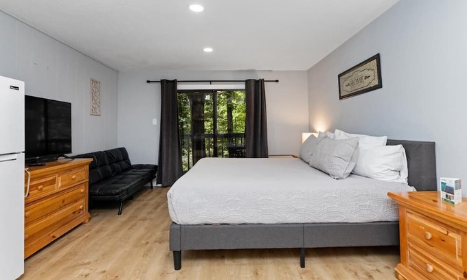 Wintergreen Condo | Timbers Studio 18 with Wintergreen Advantage