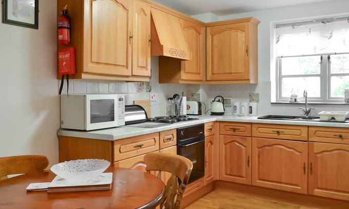 Grimsby Cottage | 1 bedroom accommodation in Tetney, near Cleethorpes