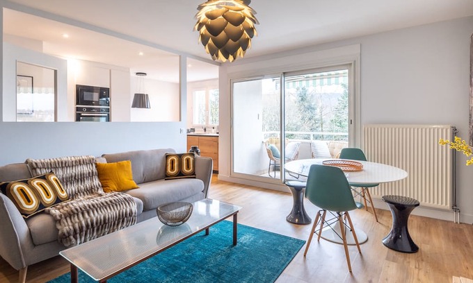 Annecy Apartment | Beautiful & Quiet Flat