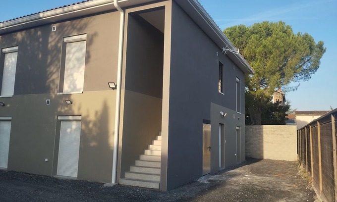Albi Apartment | New studio with air con R1 - albicasa apparthotel