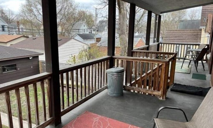 Northeast Minneapolis Arts District House | NE Minneapolis Brick Beauty - Unit 3n