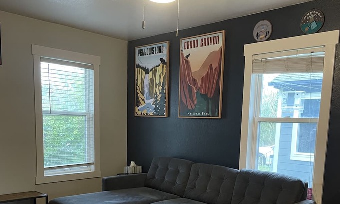 Longview House | Cozy adventure base