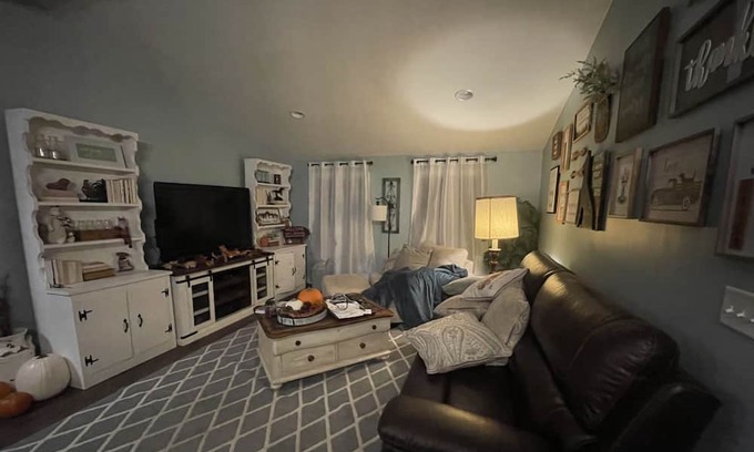 Oliver Apartment | Your Cozy Downtown Oasis Awaits!