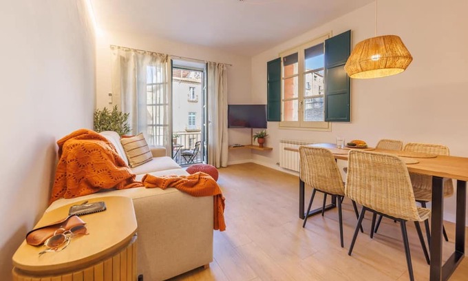 Barri Vell Apartment | Bravissimo Catedral, with monumental views