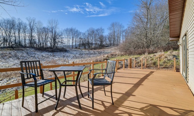 Spencer House | Spencer Getaway w/Deck < 1 Mi to Hiking!
