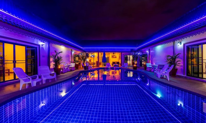 Bang Sare House | Superior Bedroom in comfy Resort -SCR6